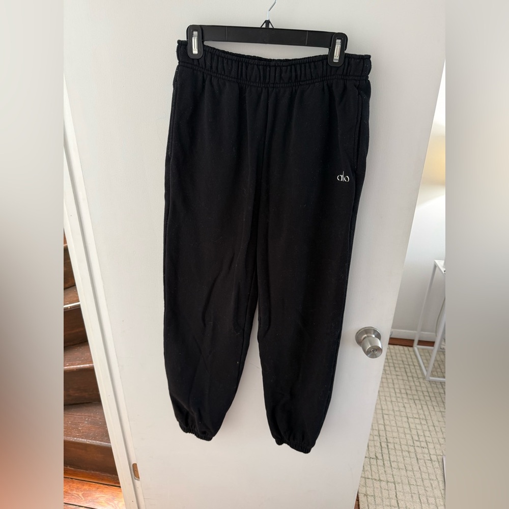ALO Yoga Black Accolade Jogger Sweatpants Size M